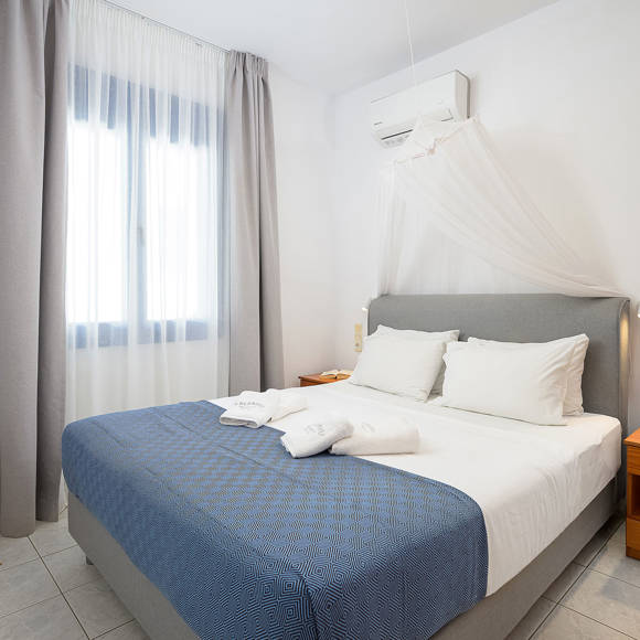Kalamaki Holidays Finikas Apartment Direct Sea View 014