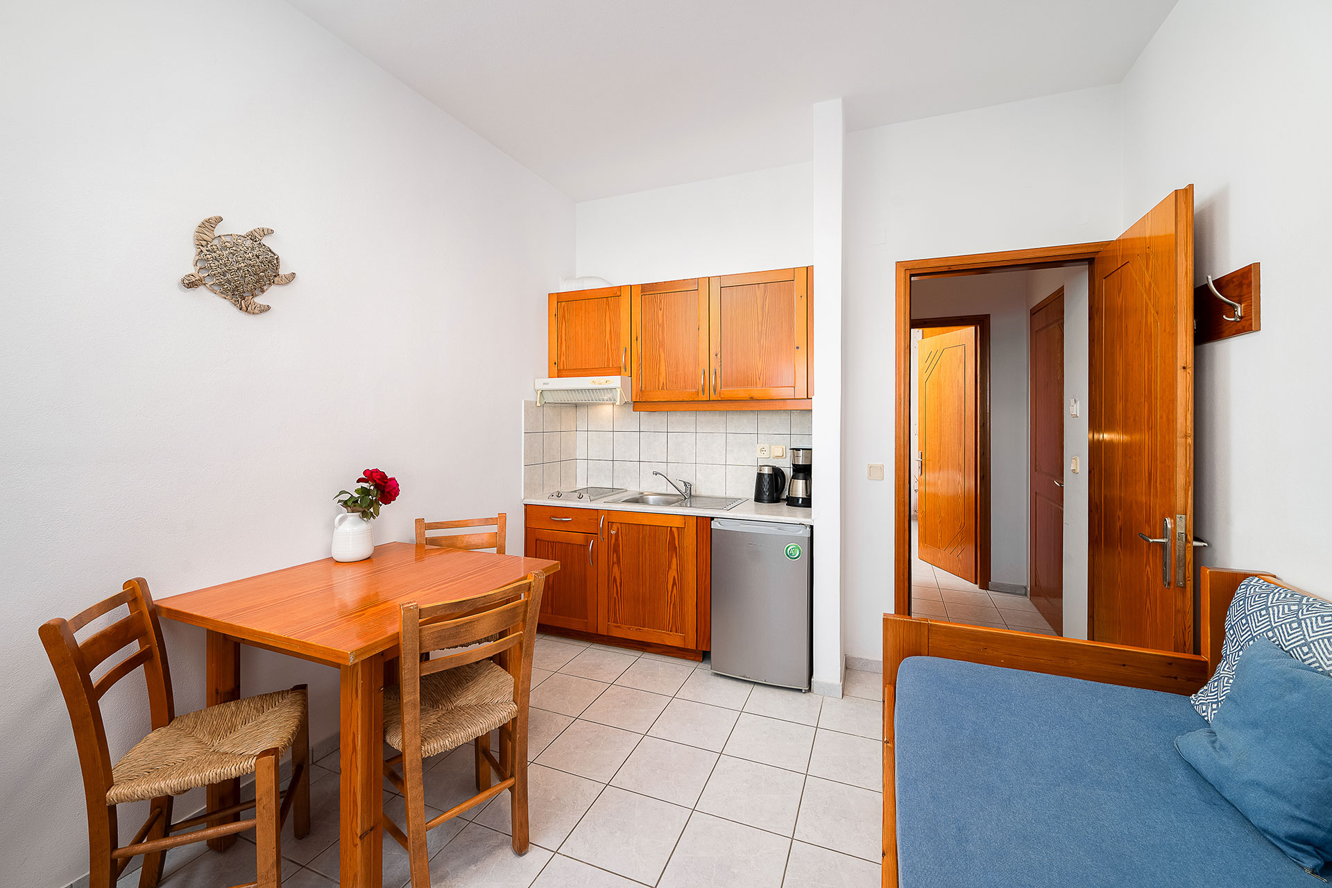 Kalamaki Holidays Finikas Apartment Garden View 004