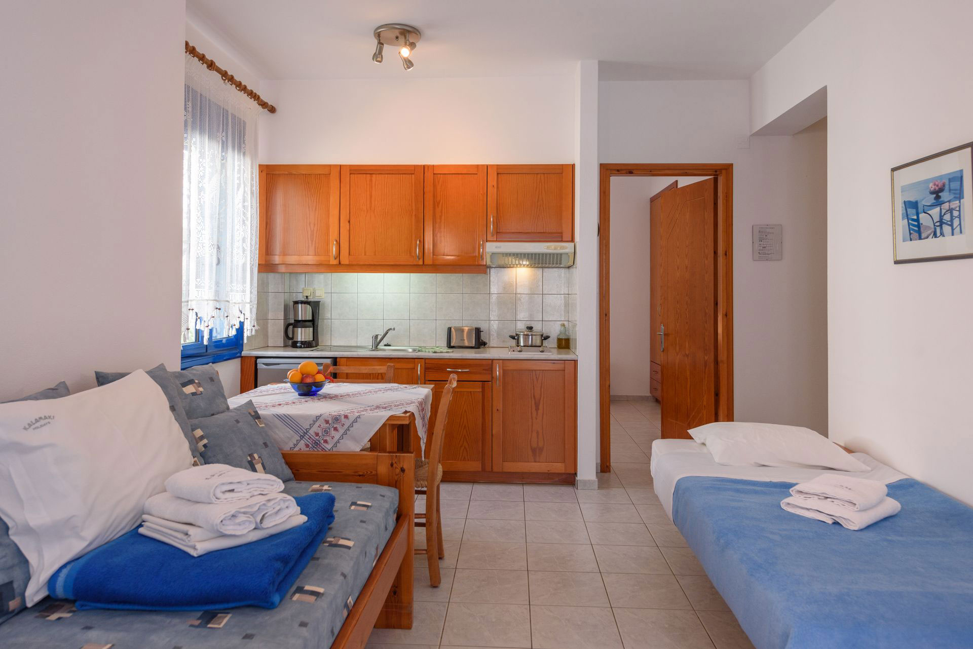 Kalamaki Holidays Finikas Apartment Direct Seaview Kitchen2